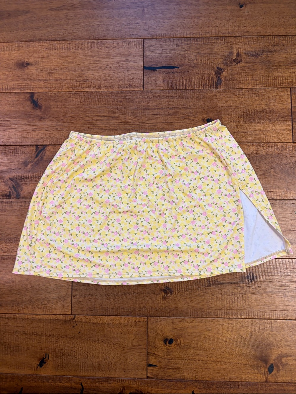 Dippin Daisys Swim Cover Up Mini Skirt Floral Yellow Pink Flowers Girly Romantic
